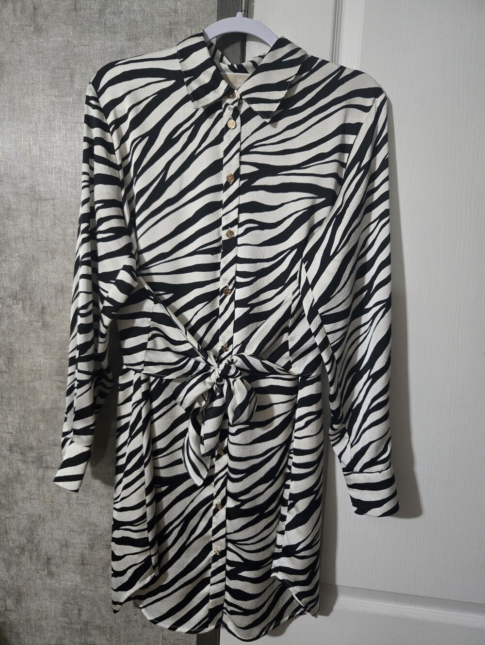 MICHAEL Michael Kors Black and White Zebra Tie-Waist Long Sleeve Dress